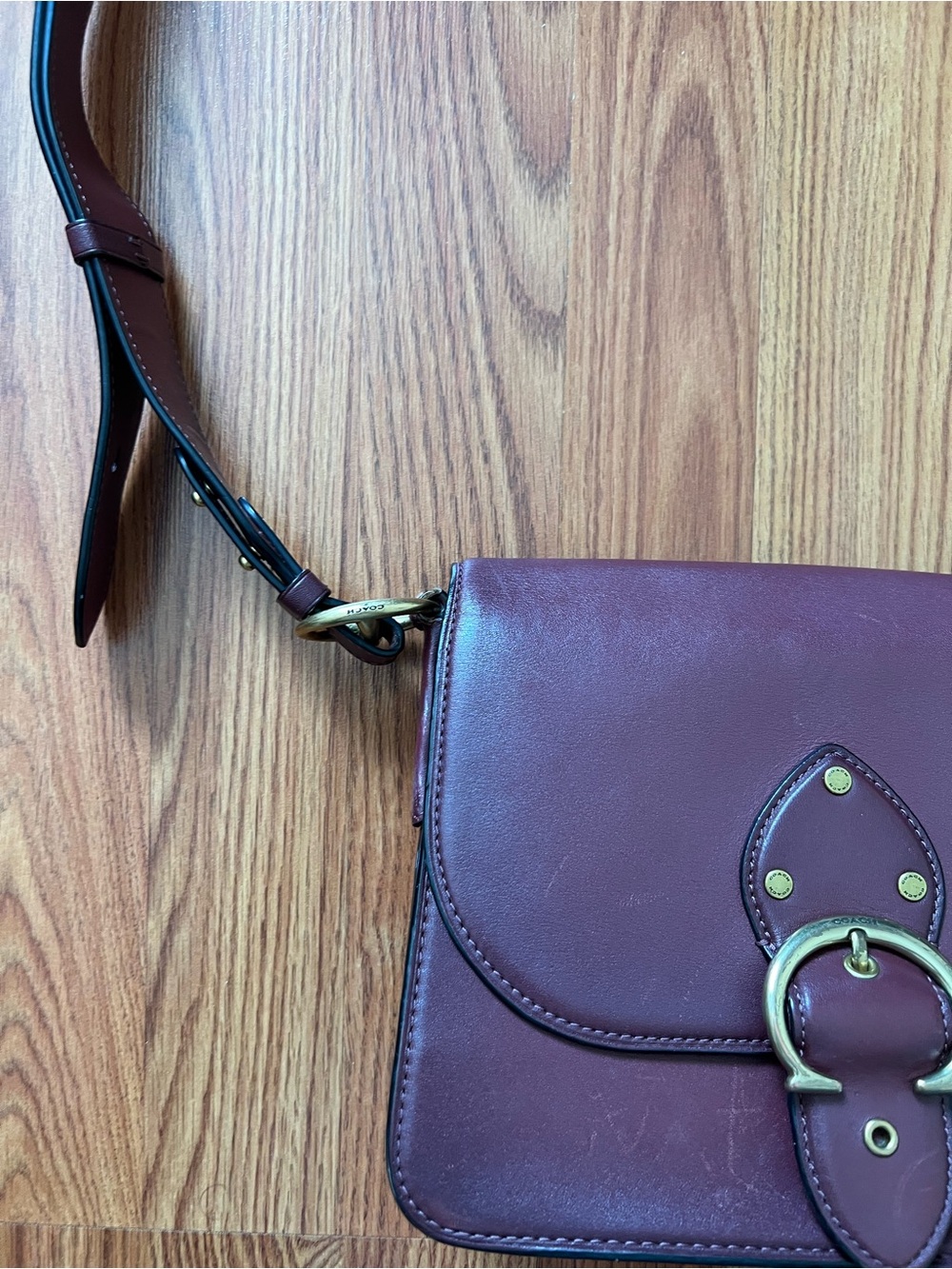 Coach Burgundy Leather Crossbody with Brass Ring Detail - Picture 2 of 16